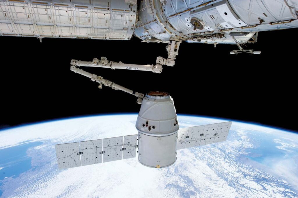 Space Exploration Technologies Corp | (Space X) Spacecraft And Rockets